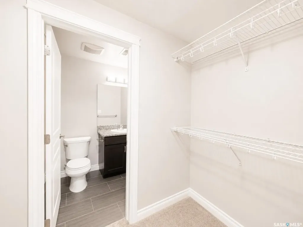 412 Willowgrove Square Saskatoon SK S7W 0E5