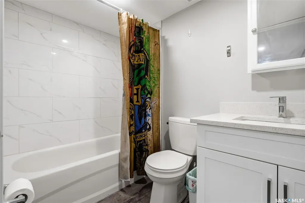 3809 Victoria Avenue Regina SK S4T 1M6