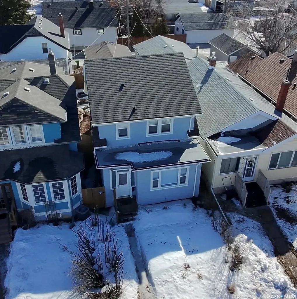 3809 Victoria Avenue Regina SK S4T 1M6