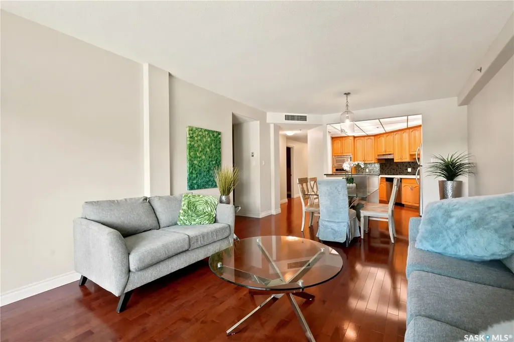 303 5th Avenue Saskatoon SK S7K 2P6