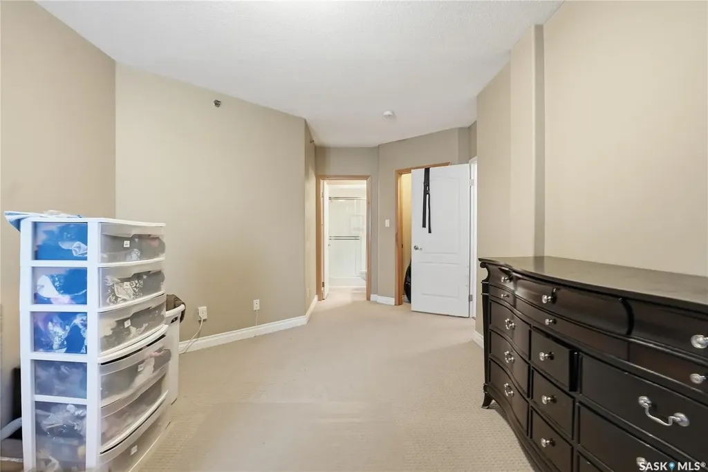 303 5th Avenue Saskatoon SK S7K 2P6