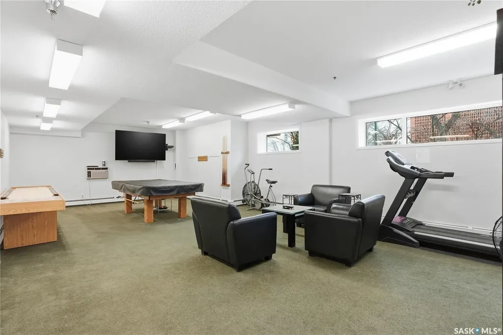 303 5th Avenue Saskatoon SK S7K 2P6