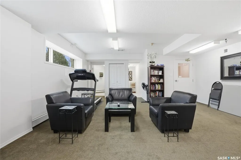 303 5th Avenue Saskatoon SK S7K 2P6