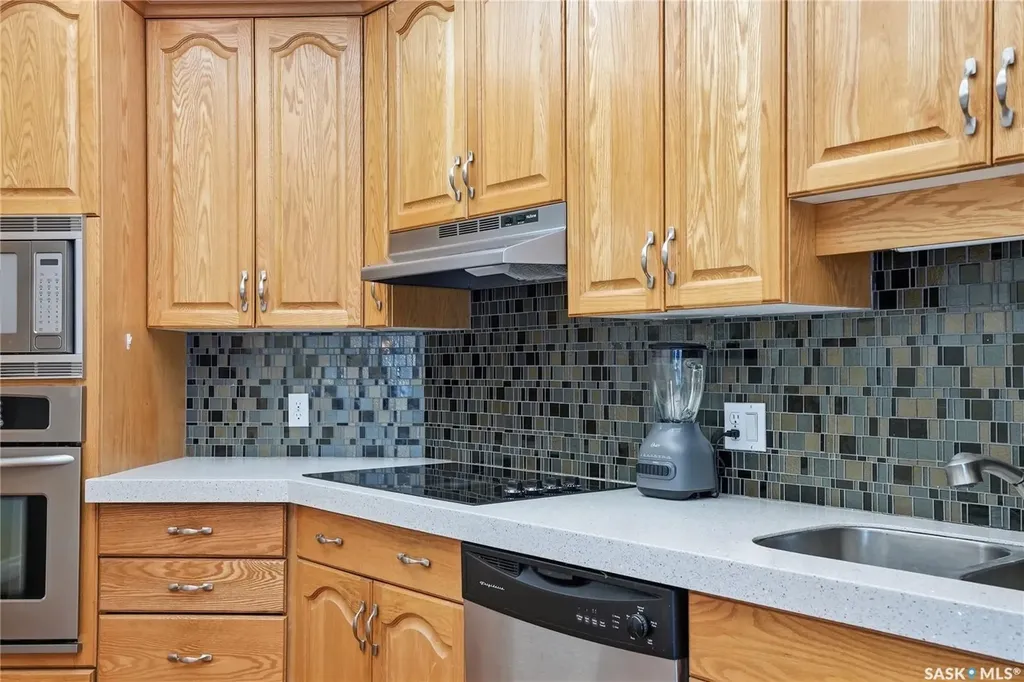 303 5th Avenue Saskatoon SK S7K 2P6