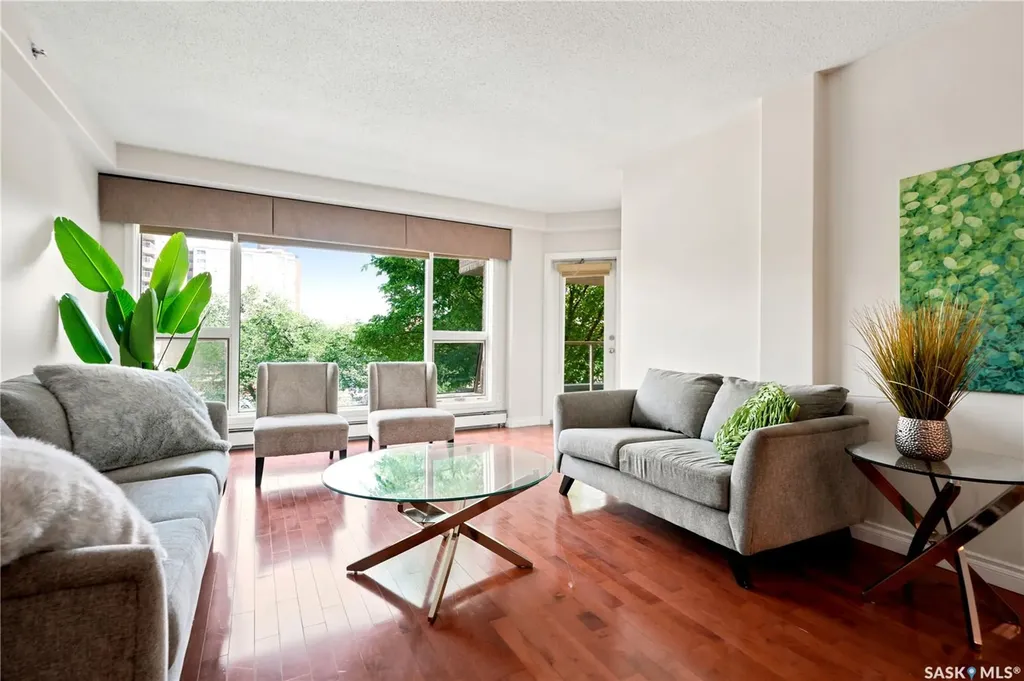 303 5th Avenue Saskatoon SK S7K 2P6