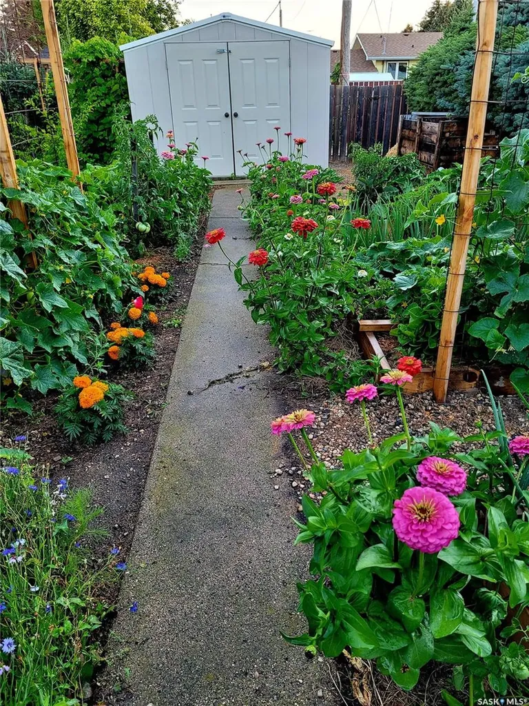 804 Pitt Street Indian Head SK S0G 2K0