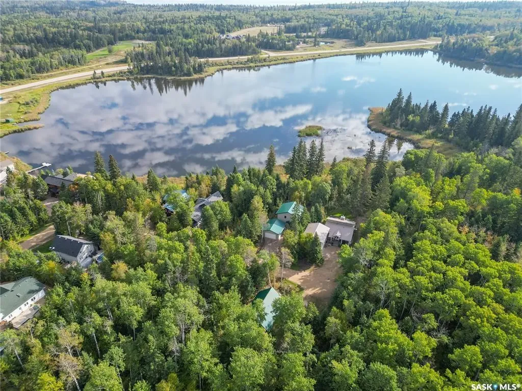 1305 Laurie Place Paddockwood Rm No. 520 SK S0J 0N0