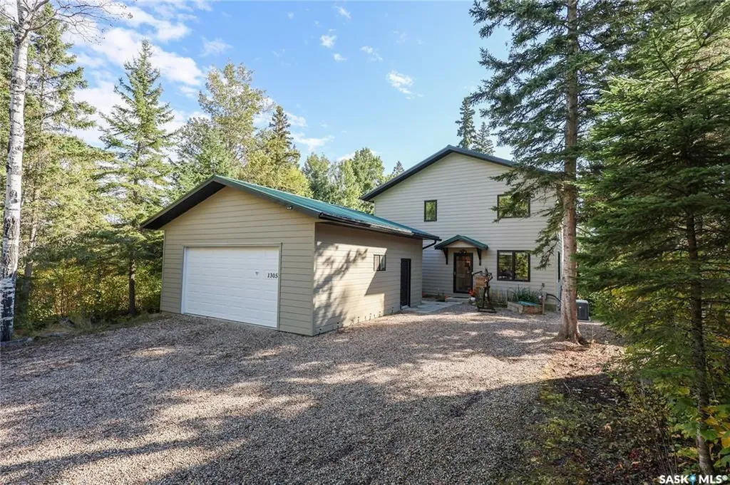 1305 Laurie Place Paddockwood Rm No. 520 SK S0J 0N0