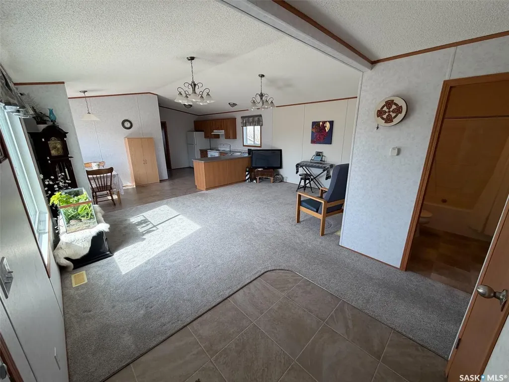 217 2nd Street W Climax SK S0N 0N0