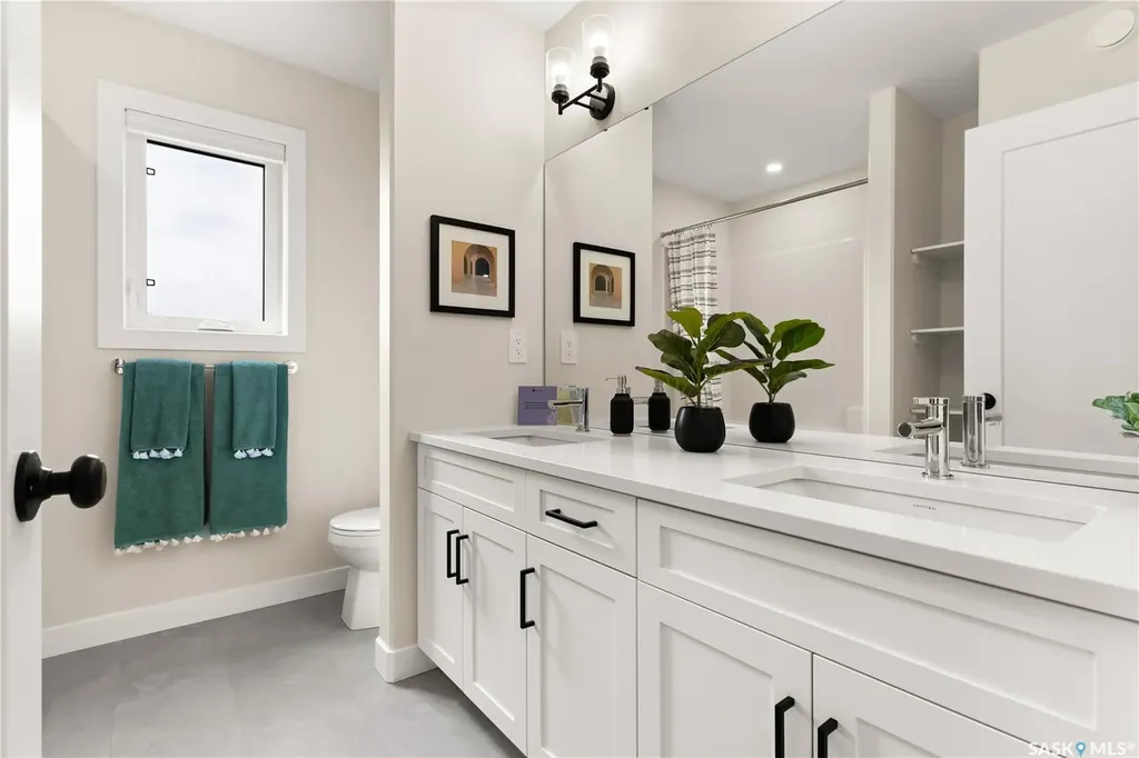 477 Germain Manor Saskatoon SK S7V 0T9