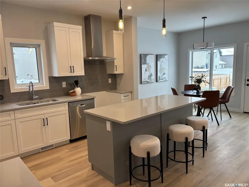 477 Germain Manor Saskatoon SK S7V 0T9