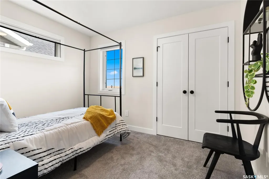 477 Germain Manor Saskatoon SK S7V 0T9