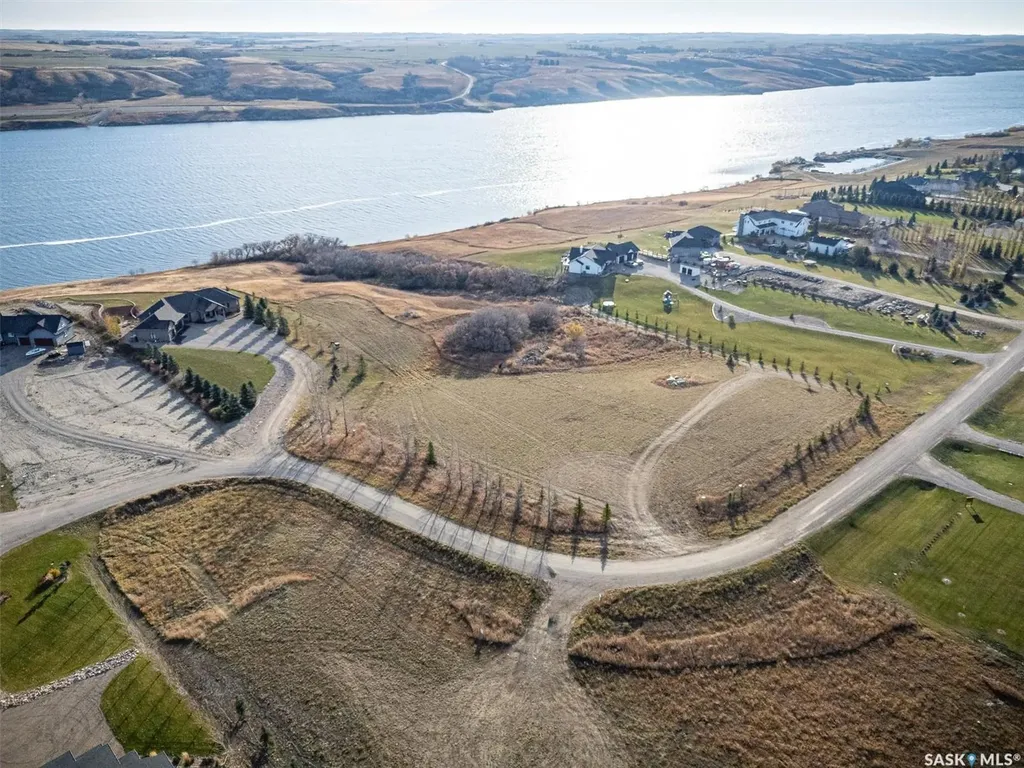 29 Sunrise Drive N Dundurn Rm No. 314 SK S7C 0A6