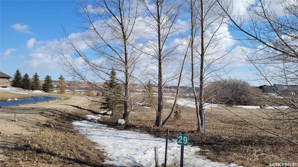 29 Sunrise Drive N Dundurn Rm No. 314 SK S7C 0A6