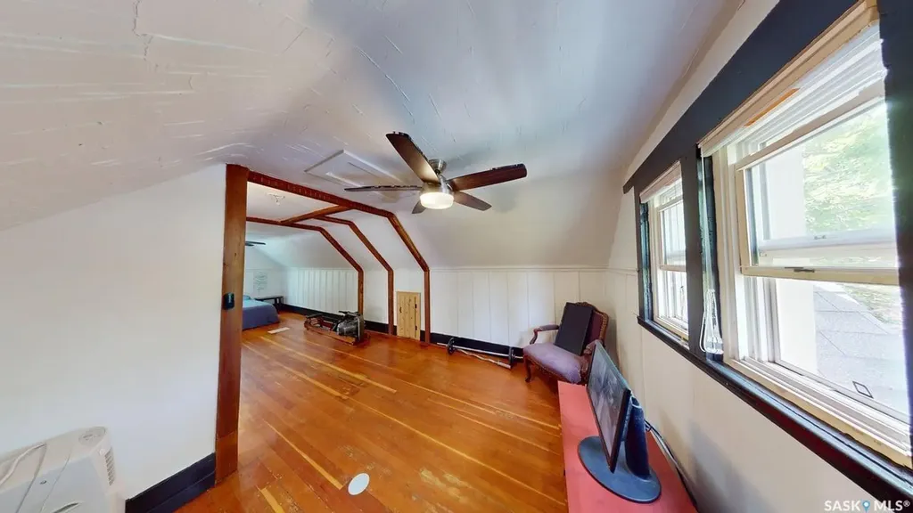 2161 Cameron Street Regina SK S4T 2V7