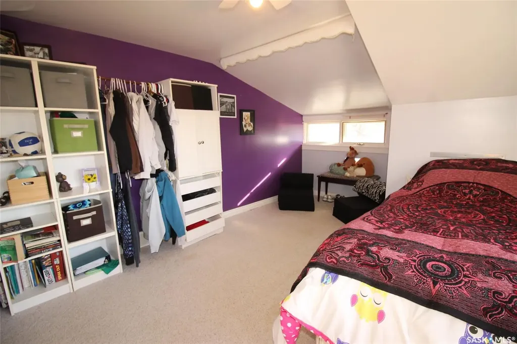 663 2nd Street E Shaunavon SK S0N 2M0