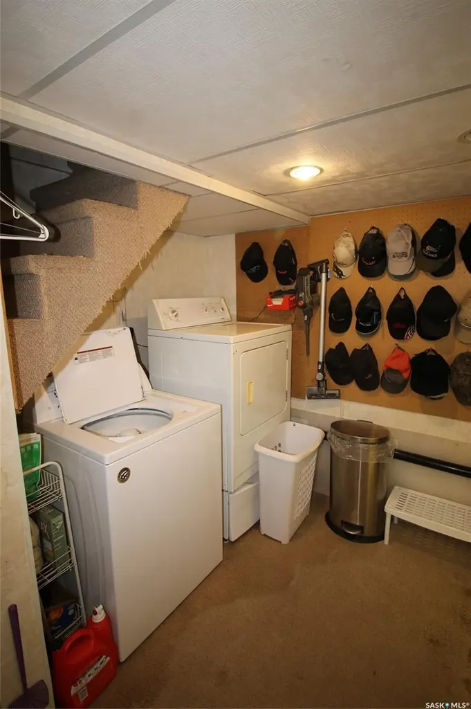 663 2nd Street E Shaunavon SK S0N 2M0