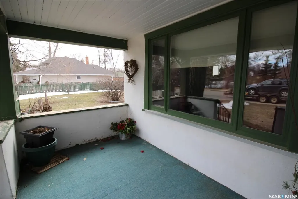 663 2nd Street E Shaunavon SK S0N 2M0
