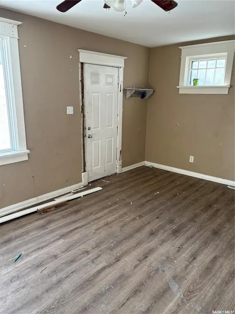1212-1216 Rae Street Regina SK S4T 2C2