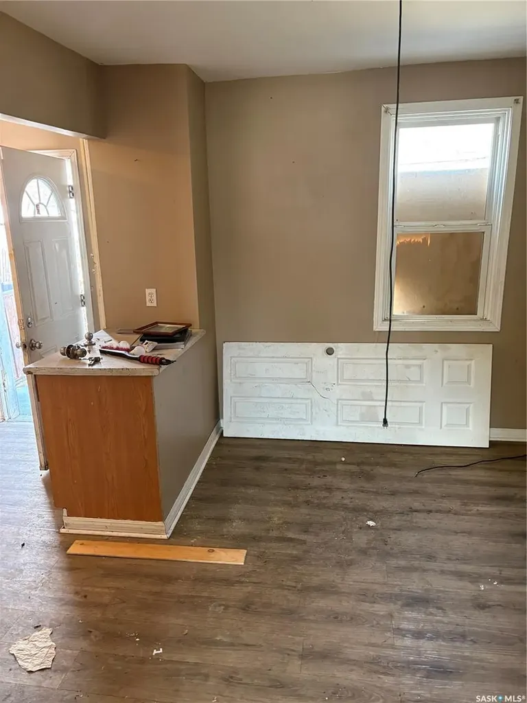 1212-1216 Rae Street Regina SK S4T 2C2