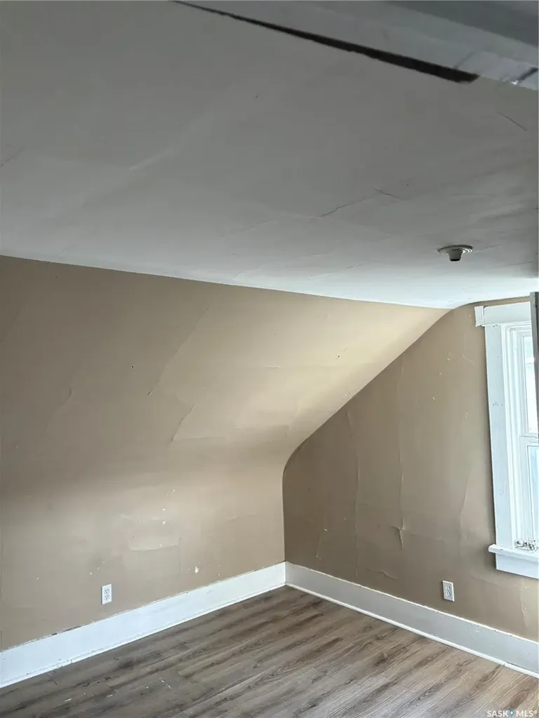 1212-1216 Rae Street Regina SK S4T 2C2