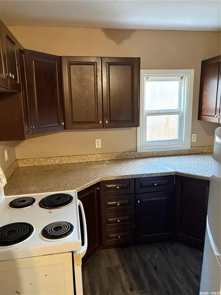 1212-1216 Rae Street Regina SK S4T 2C2