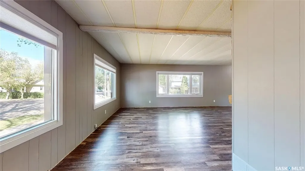 401 Walsh Street Maple Creek SK S0N 1N0