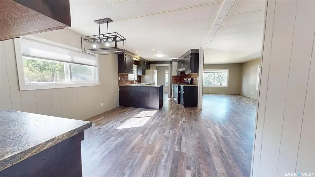 401 Walsh Street Maple Creek SK S0N 1N0