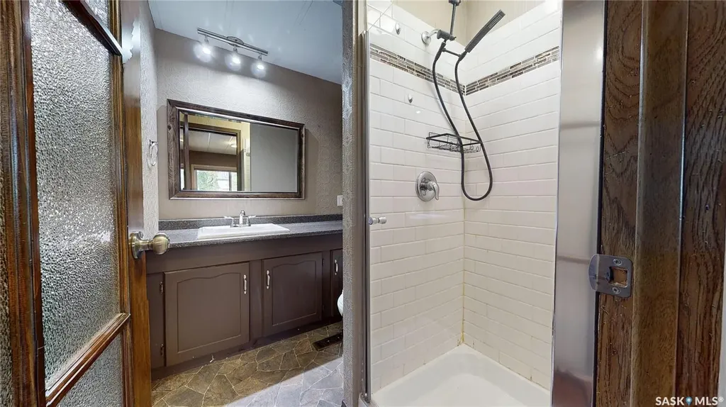 401 Walsh Street Maple Creek SK S0N 1N0