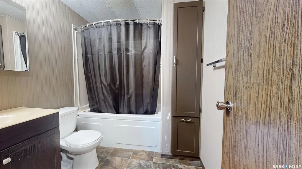 401 Walsh Street Maple Creek SK S0N 1N0