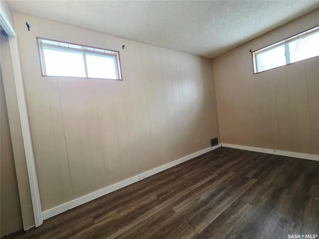 401 Walsh Street Maple Creek SK S0N 1N0