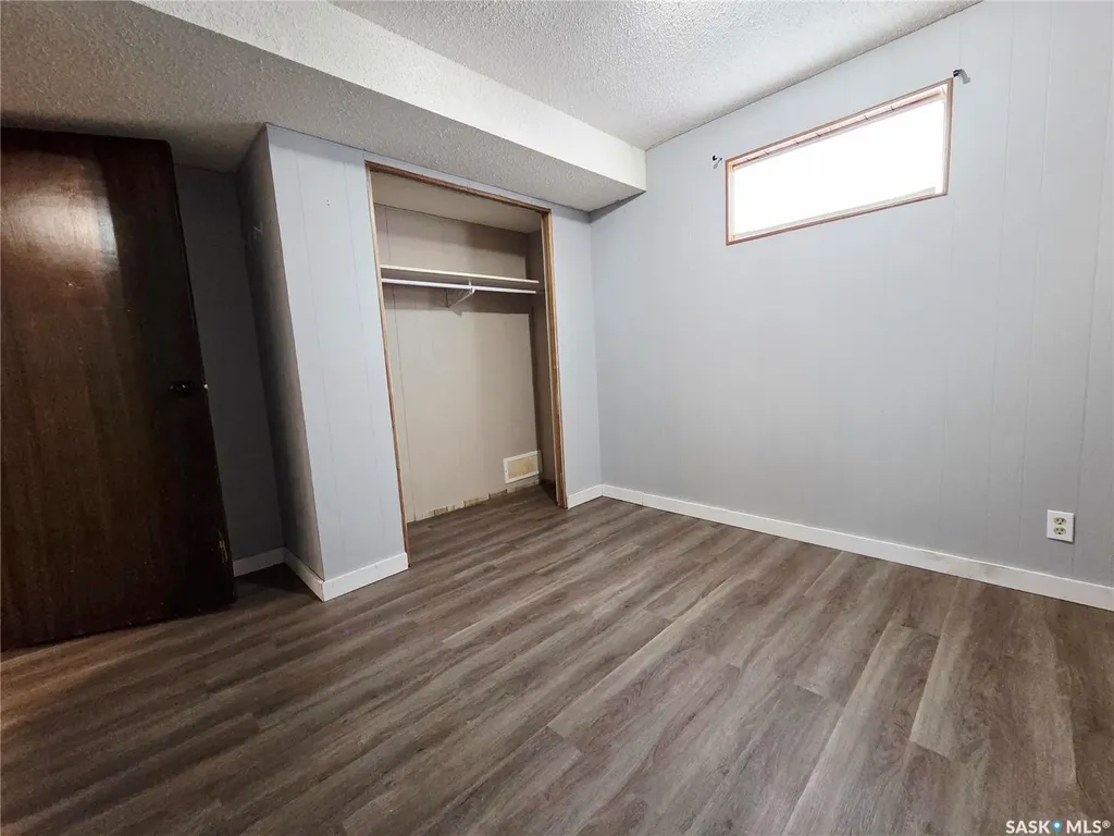 401 Walsh Street Maple Creek SK S0N 1N0