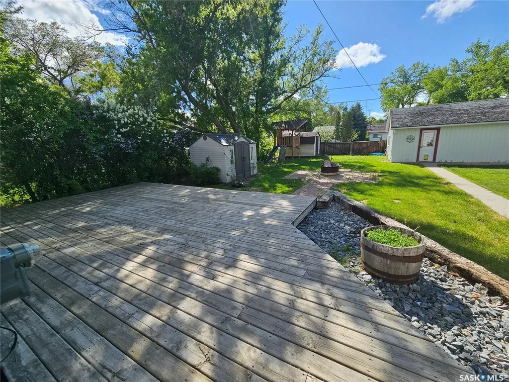 401 Walsh Street Maple Creek SK S0N 1N0