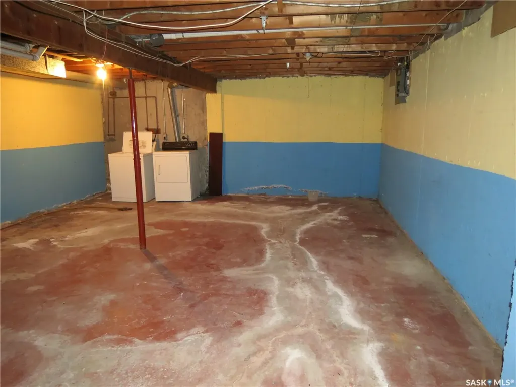 3926 Castle Road Regina SK S4S 6A4