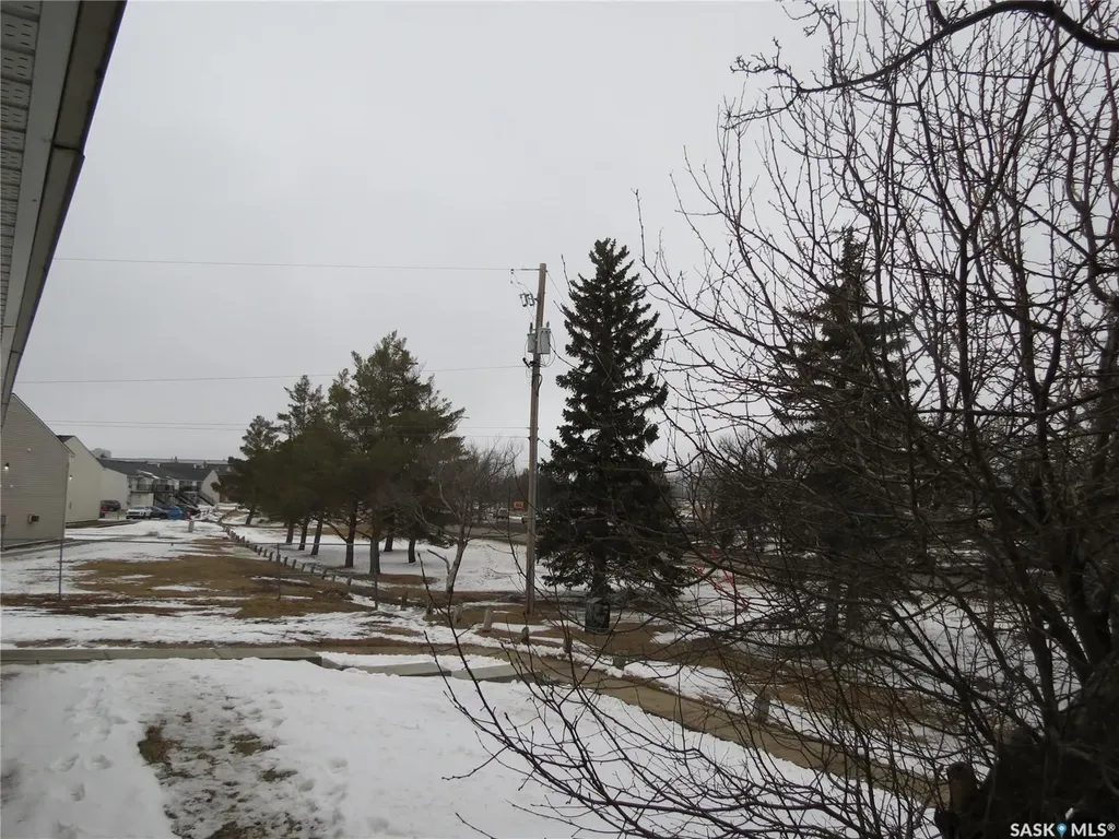3926 Castle Road Regina SK S4S 6A4