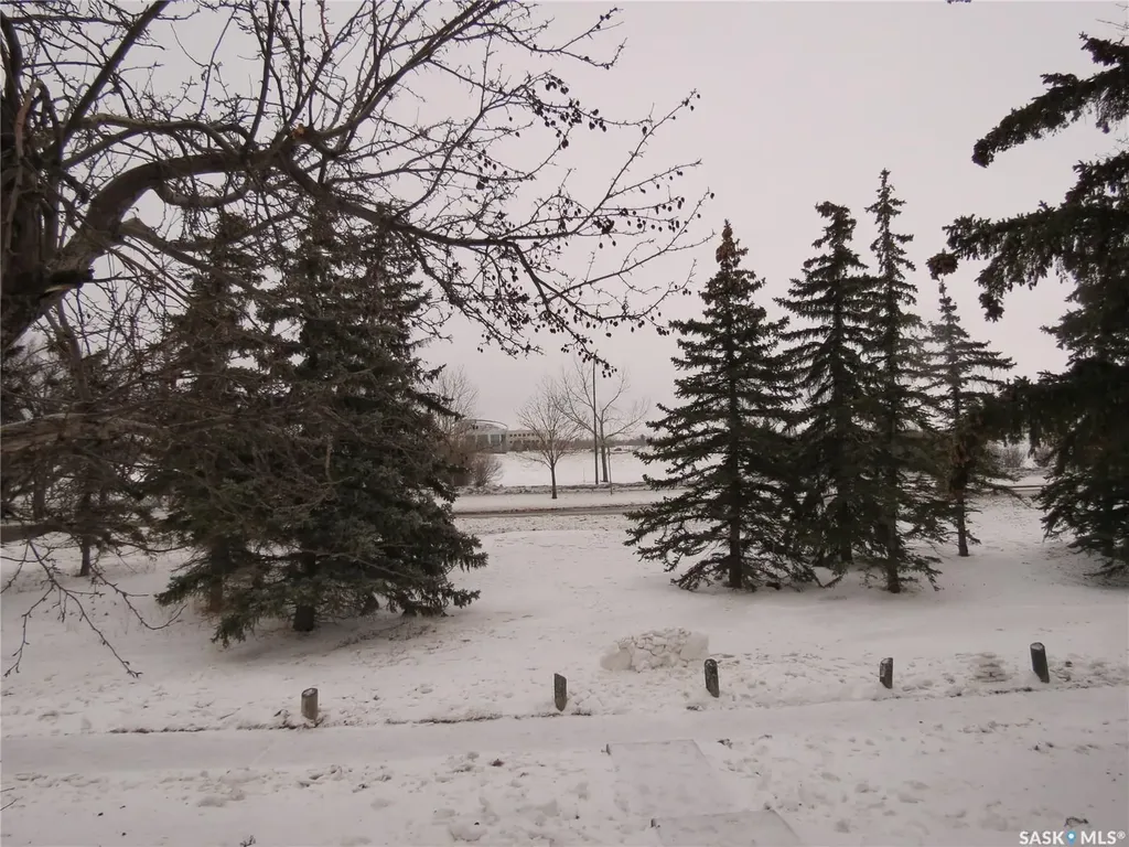 3926 Castle Road Regina SK S4S 6A4