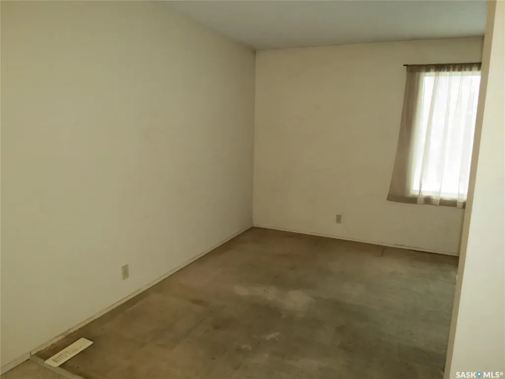 3926 Castle Road Regina SK S4S 6A4