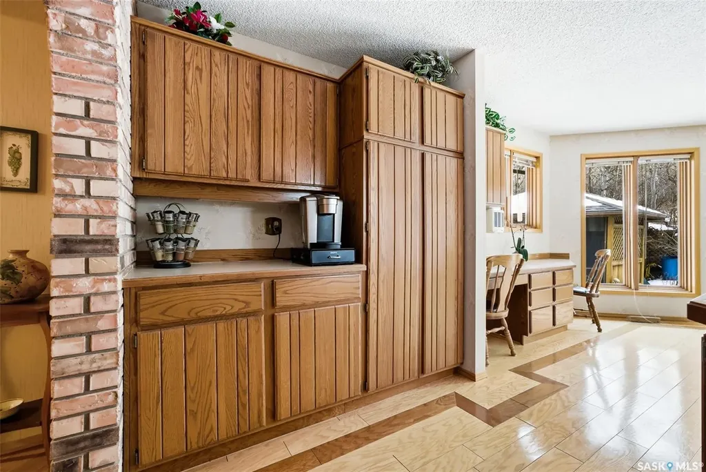 250 Prospect Crescent Lumsden SK S0G 3C0