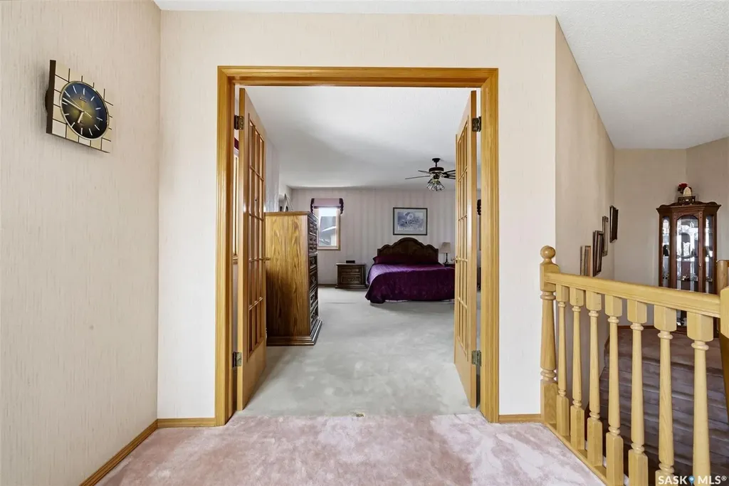 250 Prospect Crescent Lumsden SK S0G 3C0