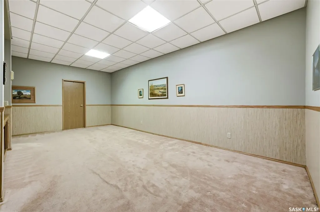 250 Prospect Crescent Lumsden SK S0G 3C0