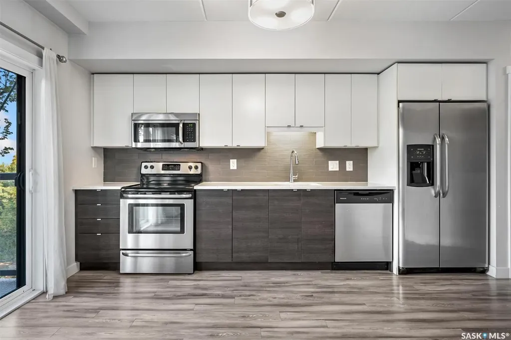 550 4th Avenue N Saskatoon SK S7K 2M7