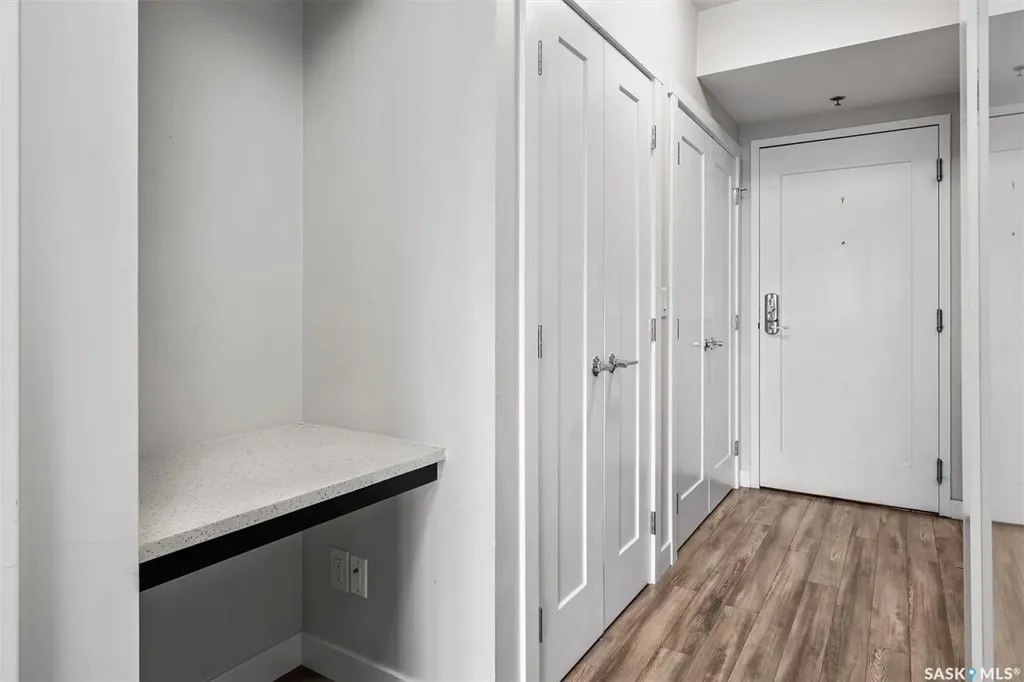 550 4th Avenue N Saskatoon SK S7K 2M7