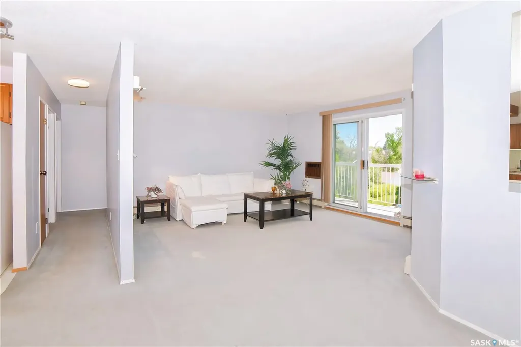 918 Argyle Avenue Saskatoon SK S7H 2W1