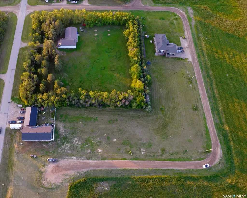 105 Keating Court Estevan Rm No. 5 SK S4A 2A3