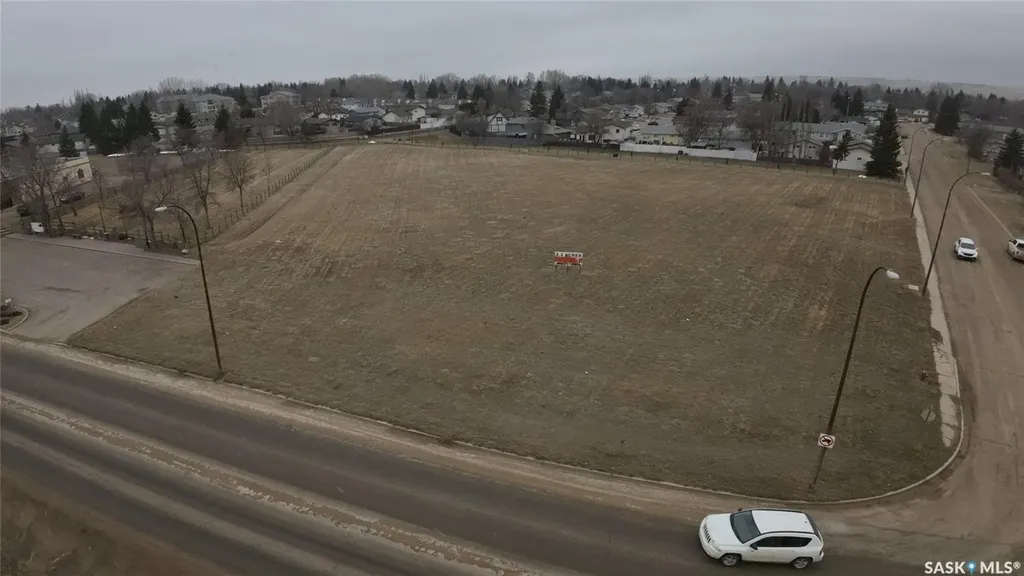 301 North Service Road W Swift Current SK S9H 0K6