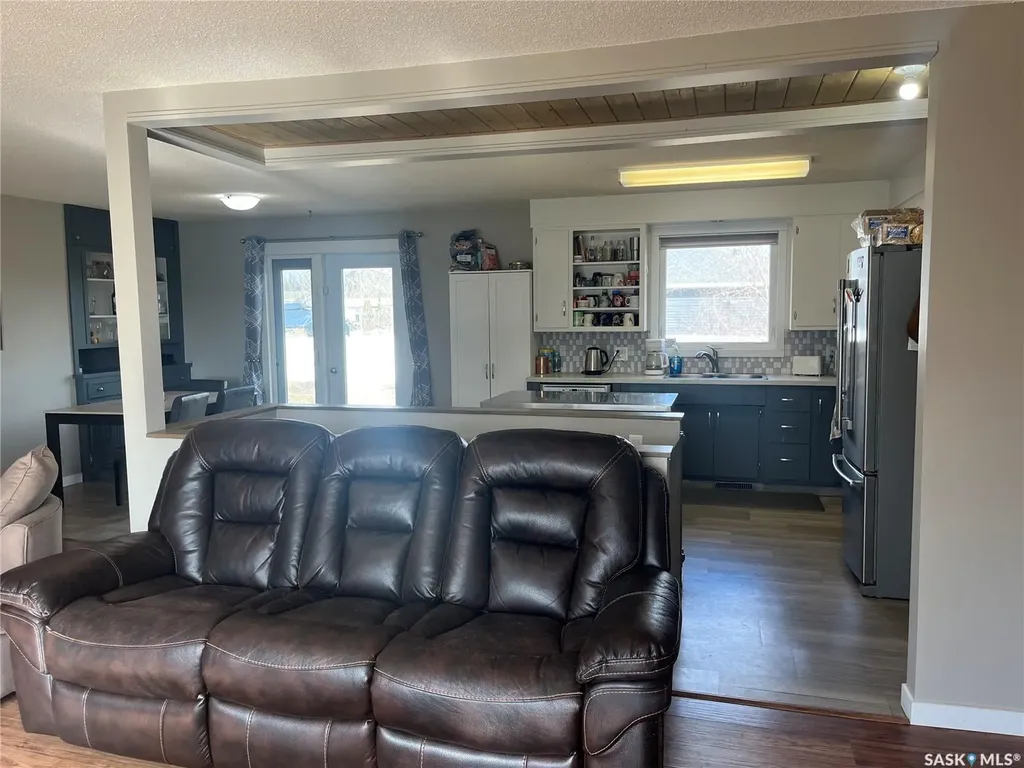 333 7th Street Alameda SK S0C 0A0