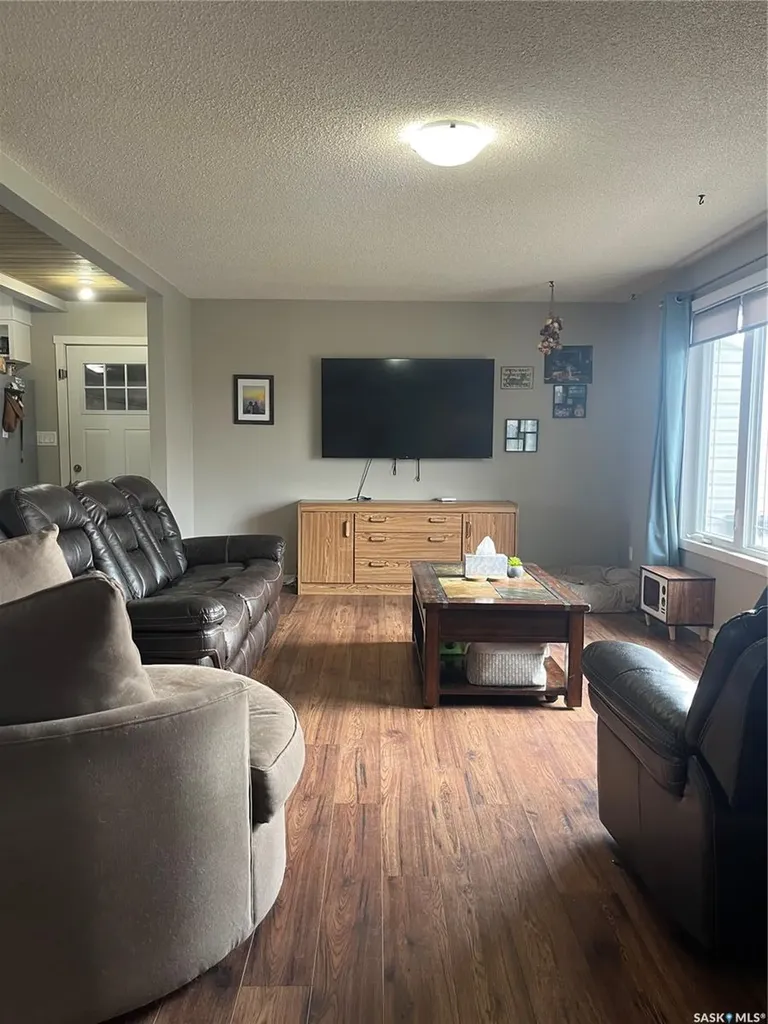 333 7th Street Alameda SK S0C 0A0