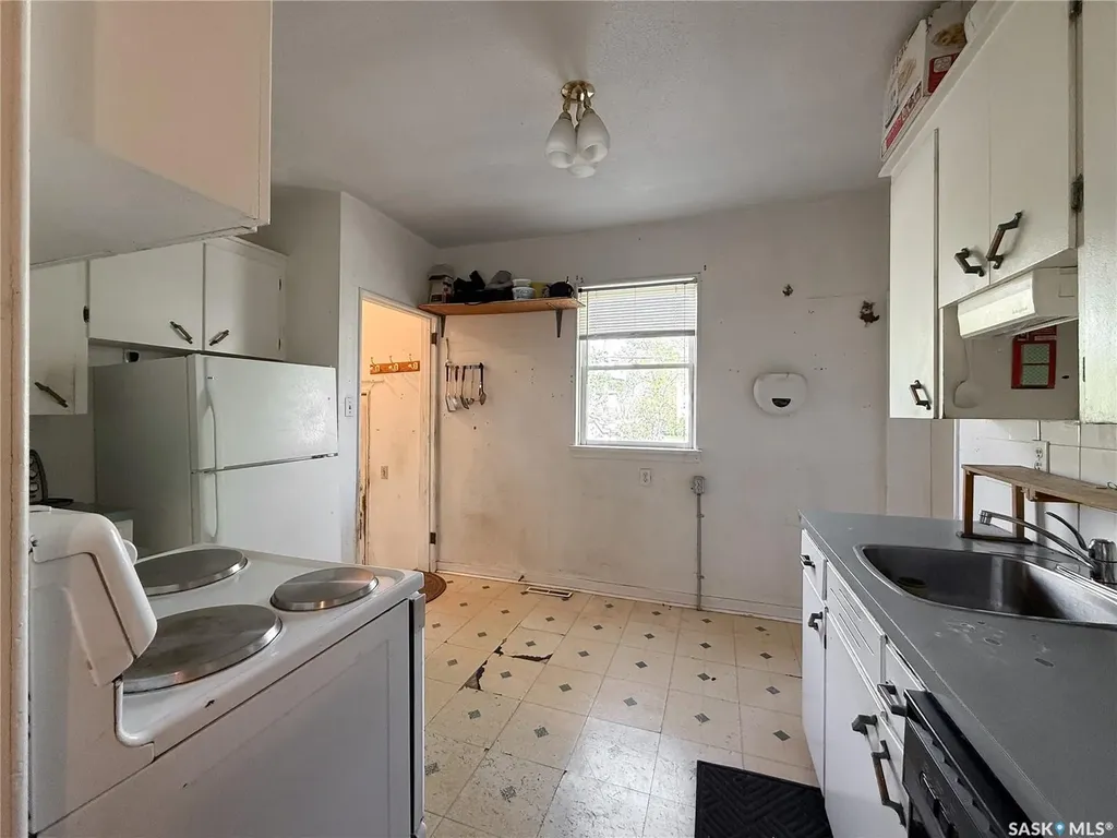269 2nd Avenue NE Swift Current SK S9H 2C9