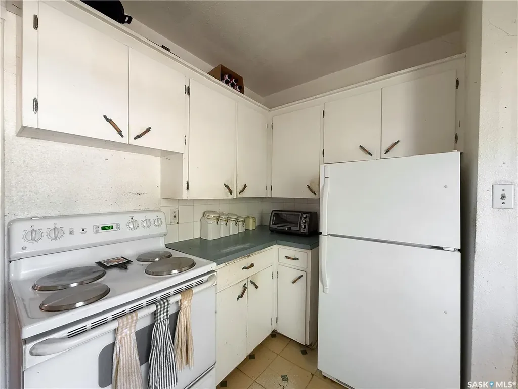 269 2nd Avenue NE Swift Current SK S9H 2C9