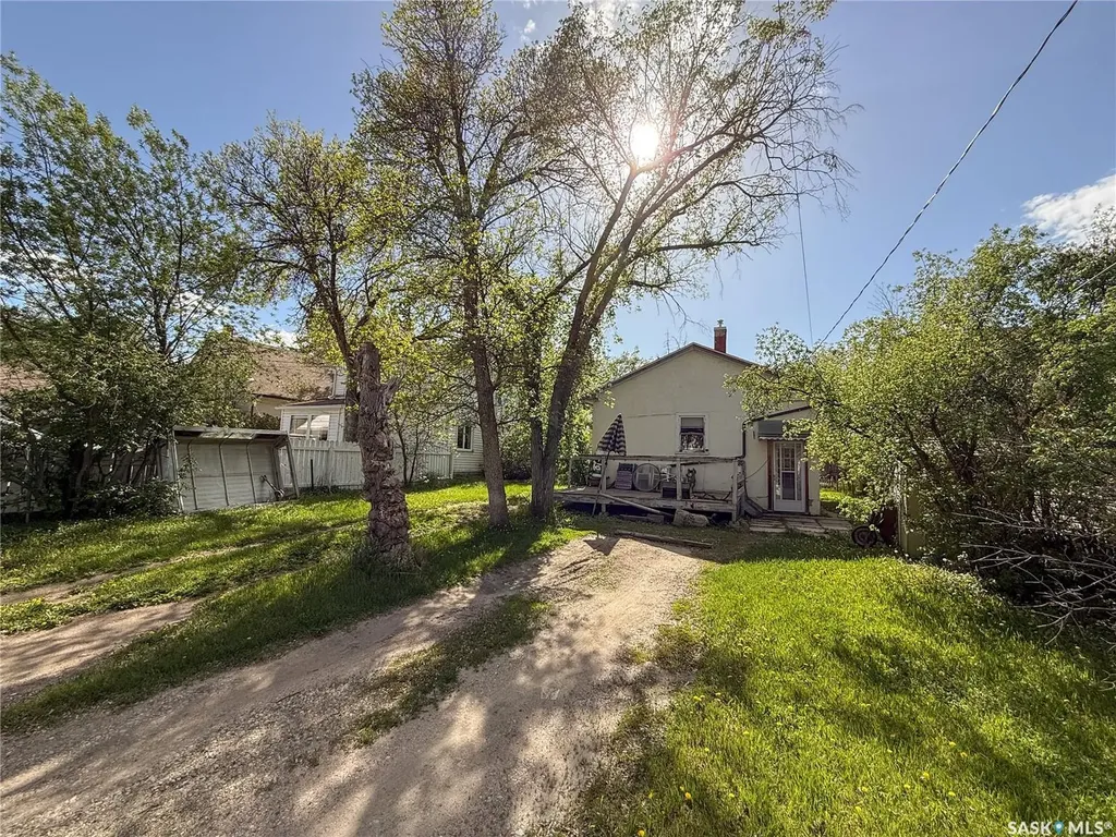 269 2nd Avenue NE Swift Current SK S9H 2C9